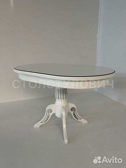 Кухонный стол