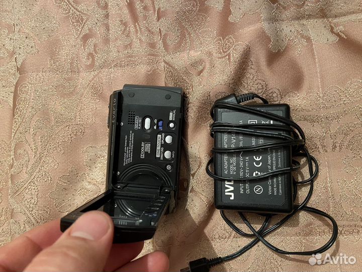Видеокамера sony