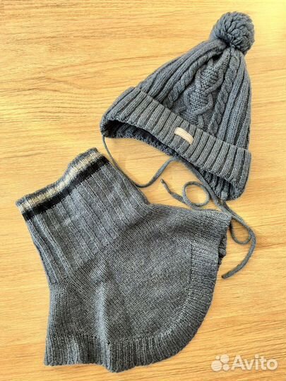 Шапка и манишка