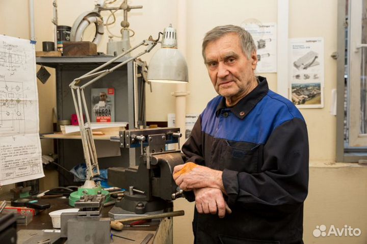 Слесарь-инструментальщик