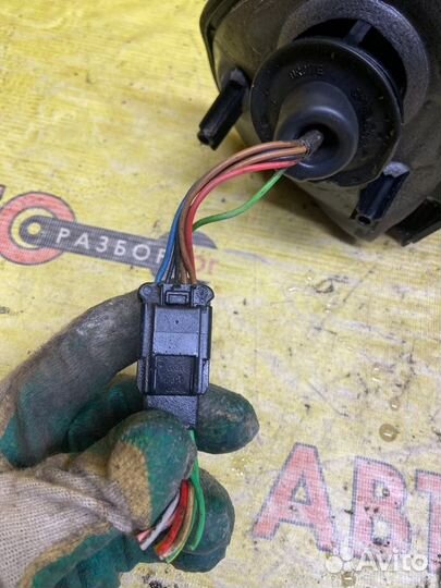 Зеркало переднее правое Peugeot 206 2E/K