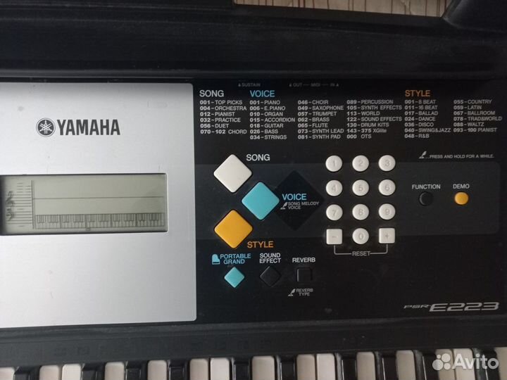 Синтезатор yamaha psr E223