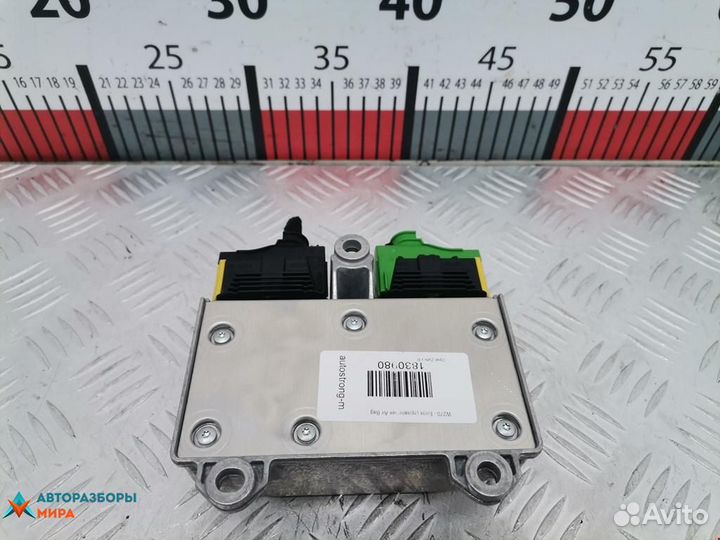 Подушка безопасности Opel Zafira Family рест. 2011