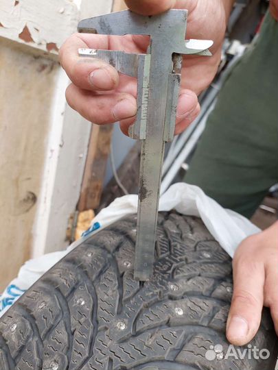 Nokian Tyres Hakkapeliitta 9 205/50 R17