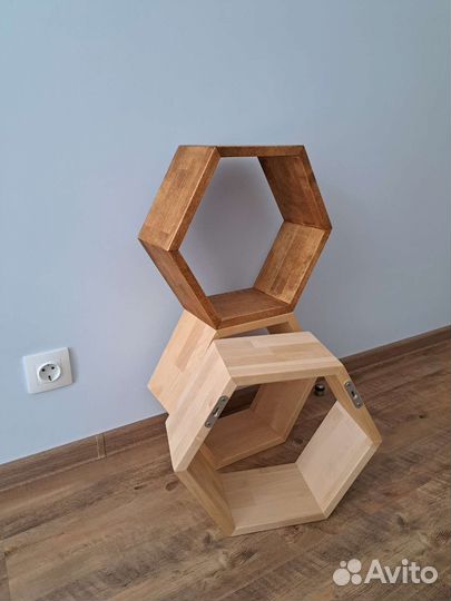 Полка насенная деревянная