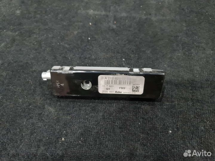 Усилитель радиоантенны Mercedes W212