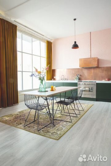 Кварц виниловый ламинат