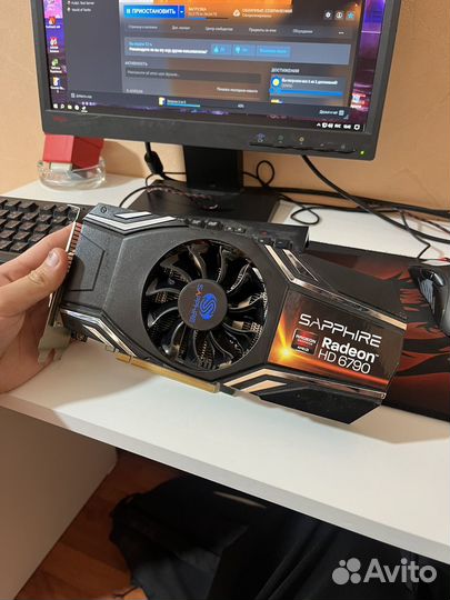 Видеокарта AMD Radeon HD6790 1024MB GD5
