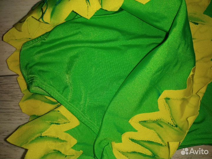 Гимнастический купальник для выступлений