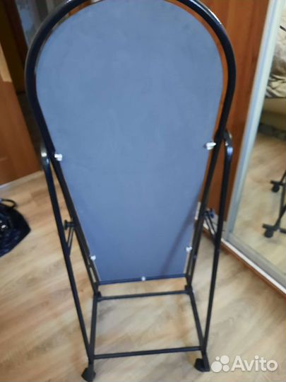 Зеркало напольное