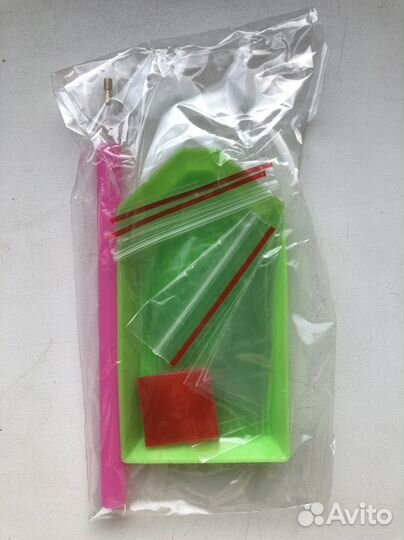 Стилус, лоток, клей для алмазной мозаики