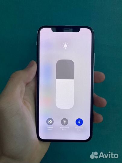 iPhone X, 64 ГБ