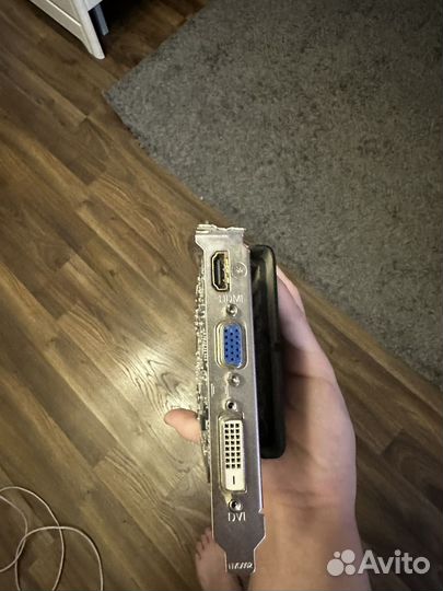 Radeon HD 6670 1gb