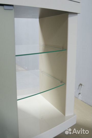 Аквариум панорамный в отделке акрил 600 литров