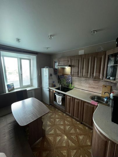 3-к. квартира, 64 м², 3/5 эт.