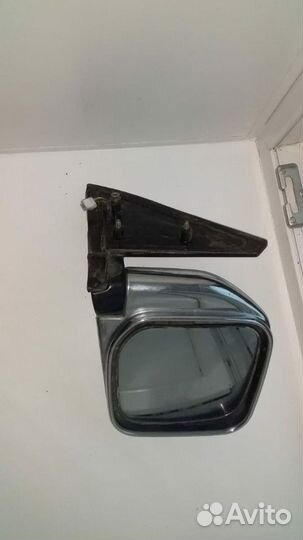 Mitsubishi pajero 96г Зеркало правое