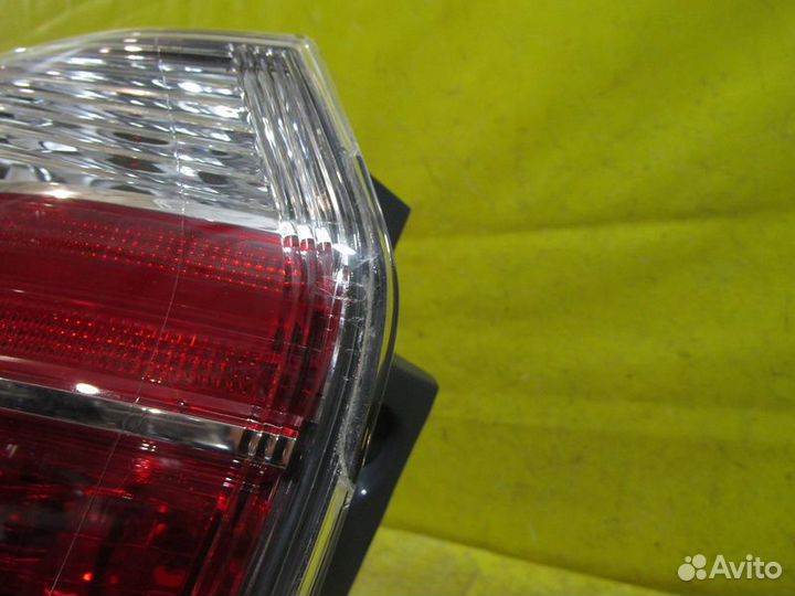 Фонарь правый Nissan X-Trail (T32) 14-18г 94217