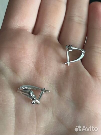 Золотые серьги с сапфирами