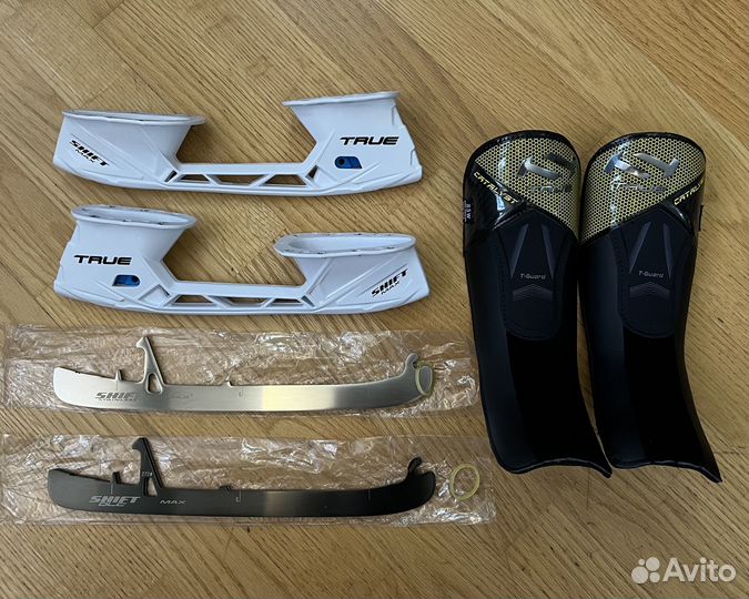 Лезвия, стаканы и языки хоккейные True