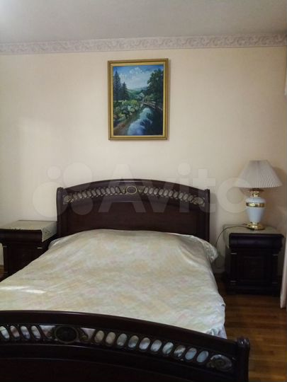 2-к. квартира, 52 м², 2/4 эт.