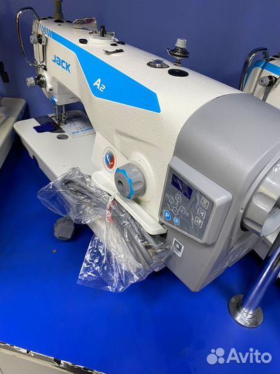 Прямострочка с обрезкой нити комплект