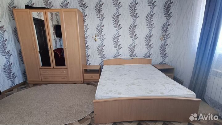 Спальный гарнитур