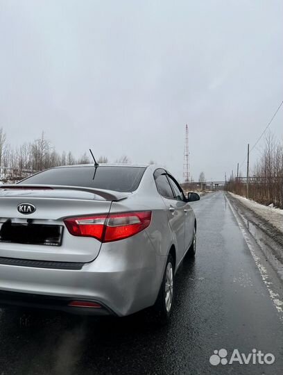 Спойлер на kia rio 3