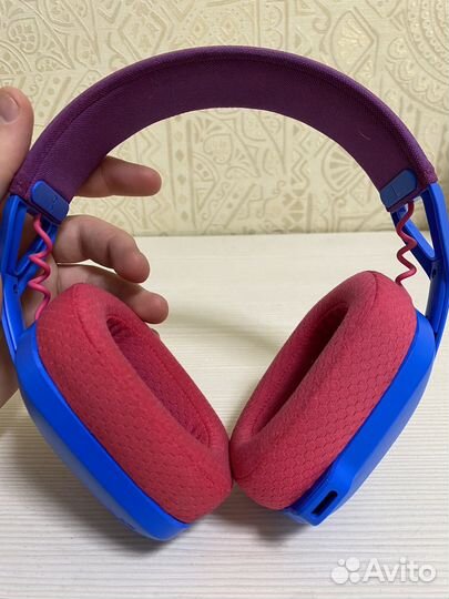 Беспроводные наушники Logitech g435