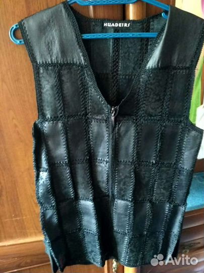 Костюм юбка и жилет