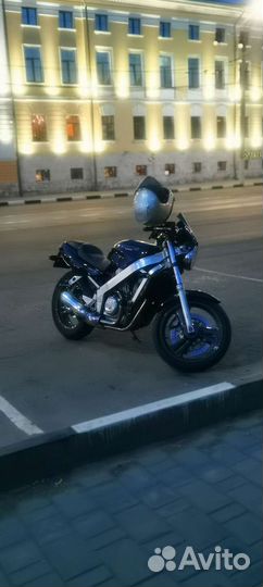 Honda bros 400