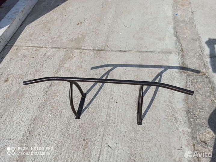 Турник настенный