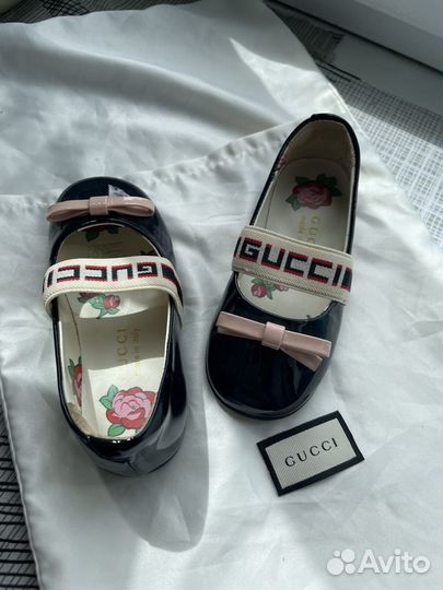 Детские туфли Gucci