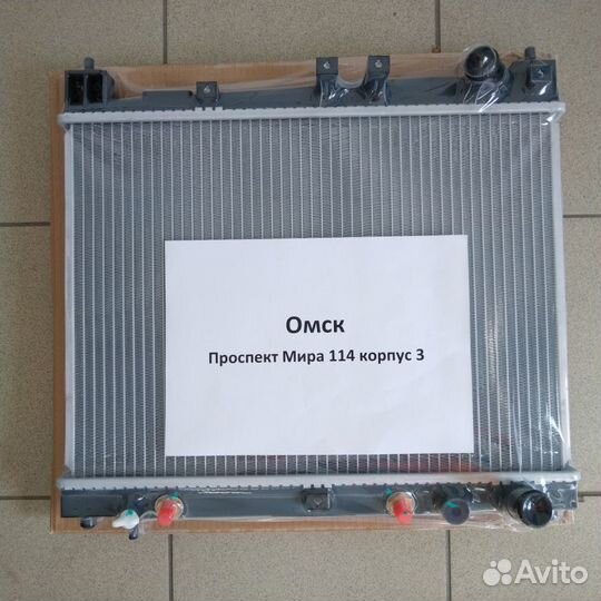 Радиатор Toyota Yaris / Vitz / Platz / Funcargo