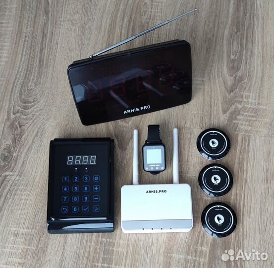 Кнопка вызова персонала, мастера / часы, пульт, та