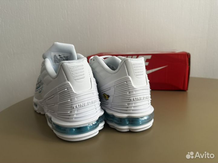 Кроссовки Nike Air Max TN Plus 3