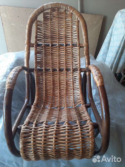 Кресло качалка для ребенка