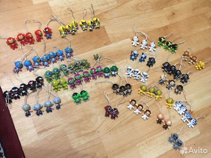 Фигурки киндер сюрприз брелок зведные войны, супер