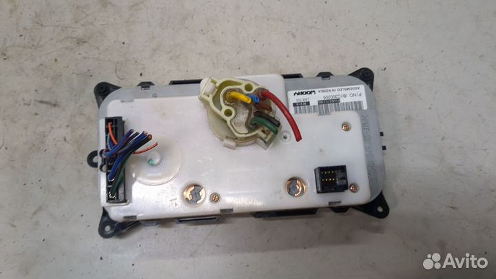 Переключатель отопителя Jeep Liberty, 2006