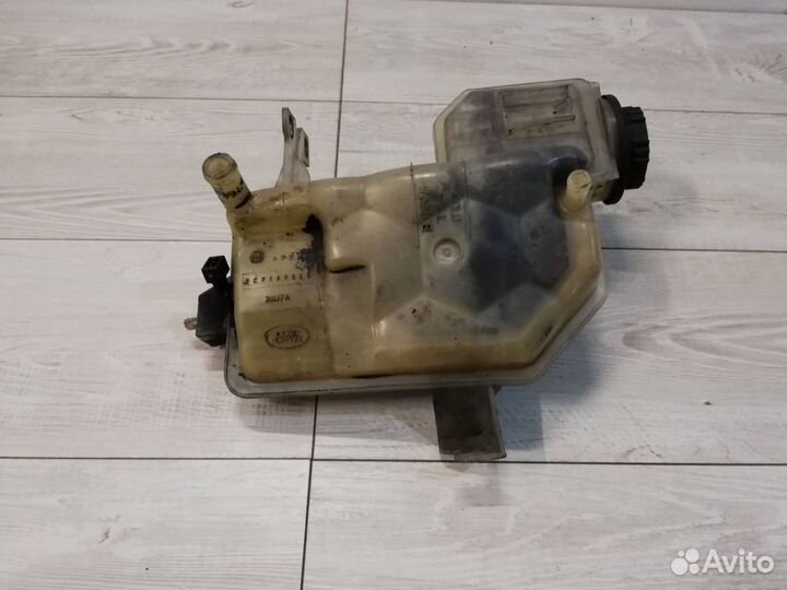 Бачок расширительный Land Rover Range Rover Sport