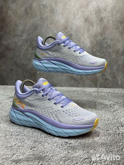 Кроссовки беговые Hoka One One