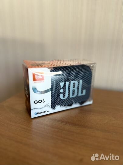 Портативная колонка jbl