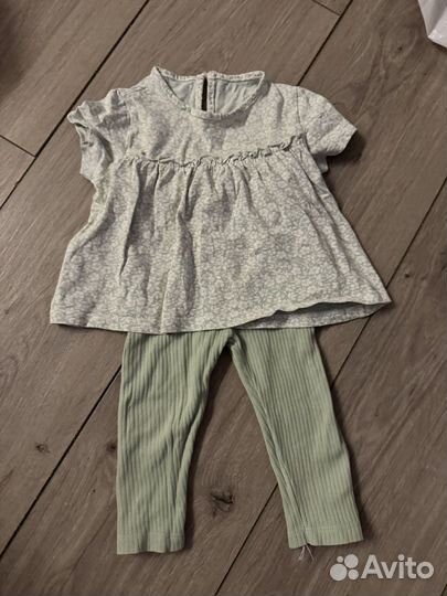 Три комлекта с пинетками