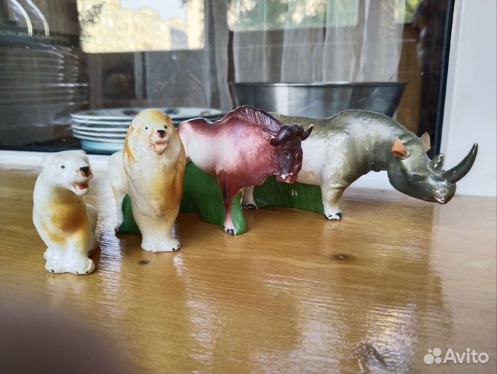 Игрушки СССР. Зоопарк + зайчик
