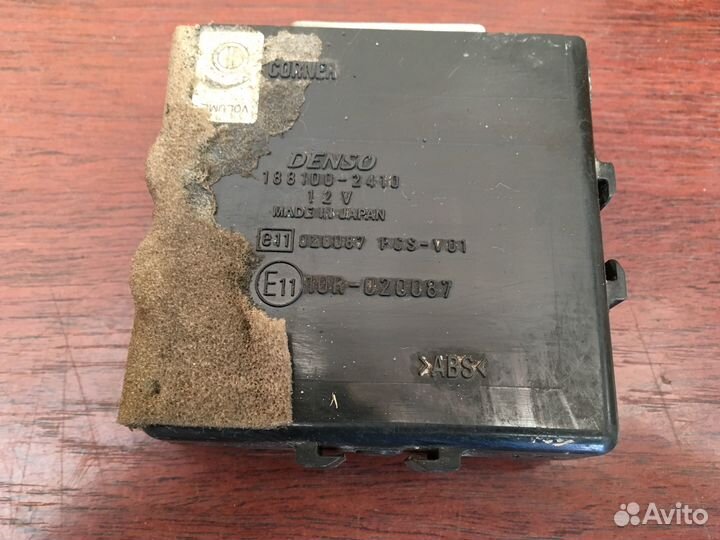 Блок управления парктроником Lexus RX350 2003-2009