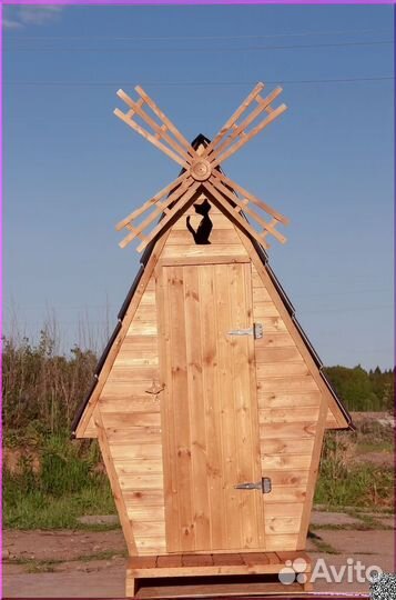 Дачный туалет деревянный KEY675