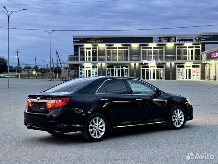 Toyota Camry 3.5 AT, 2012, 399 999 км