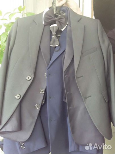 Костюмы школьные