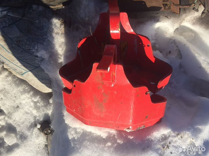 Подъемное устройстро для запаски