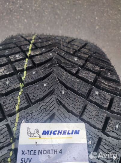 Michelin X-Ice North 4 SUV 275/50 R22 115T