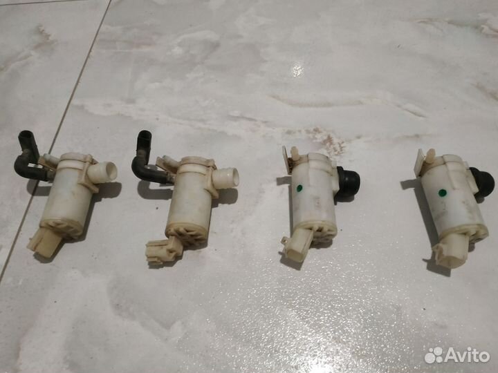 Насос омывателя Suzuki Vitara 2 2014-2022